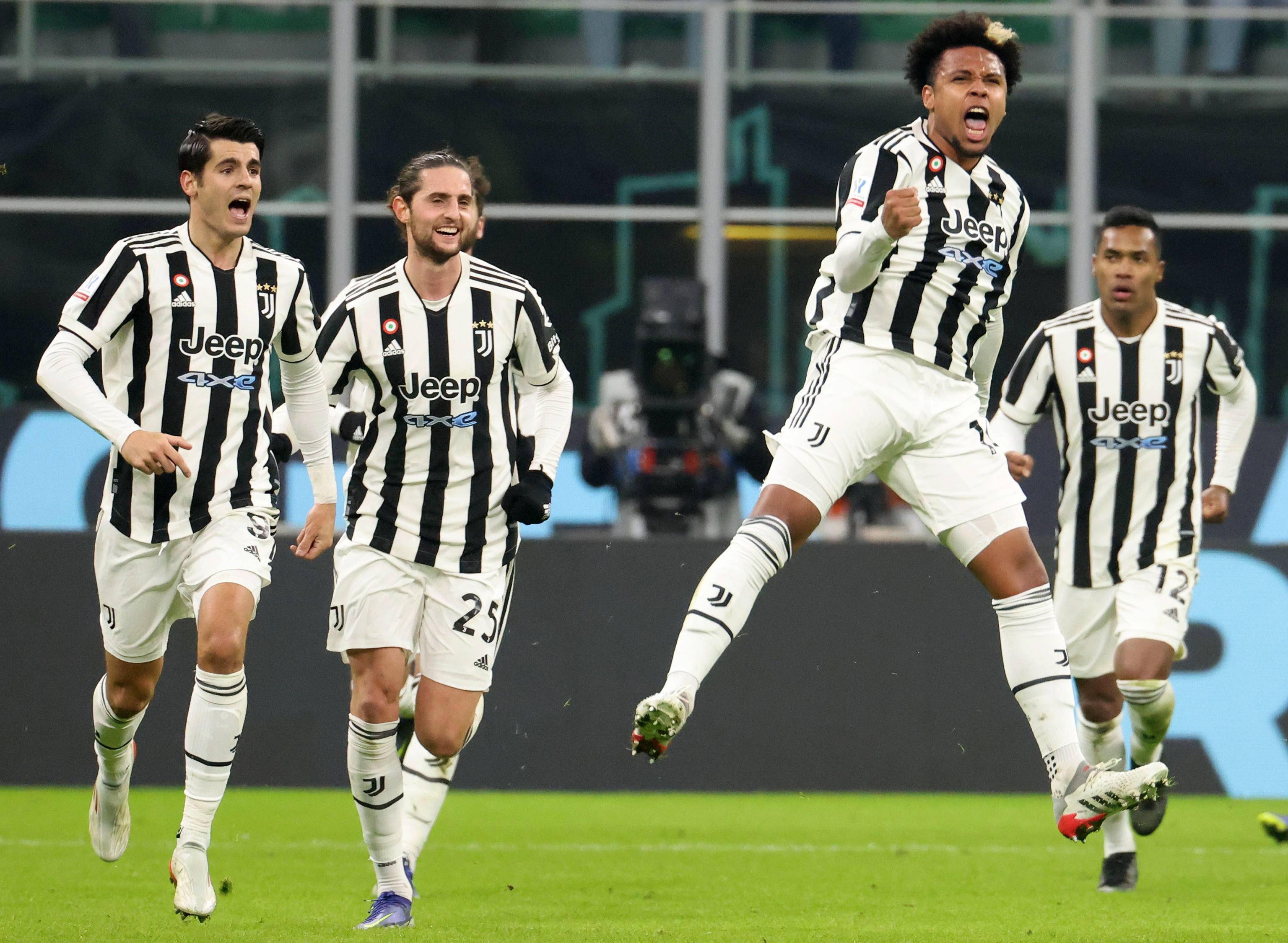 头球破门 头球破门