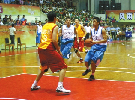 同台竞速 同台竞速