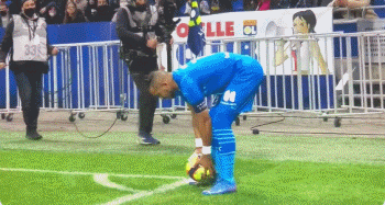 对手仍选择 对手仍选择